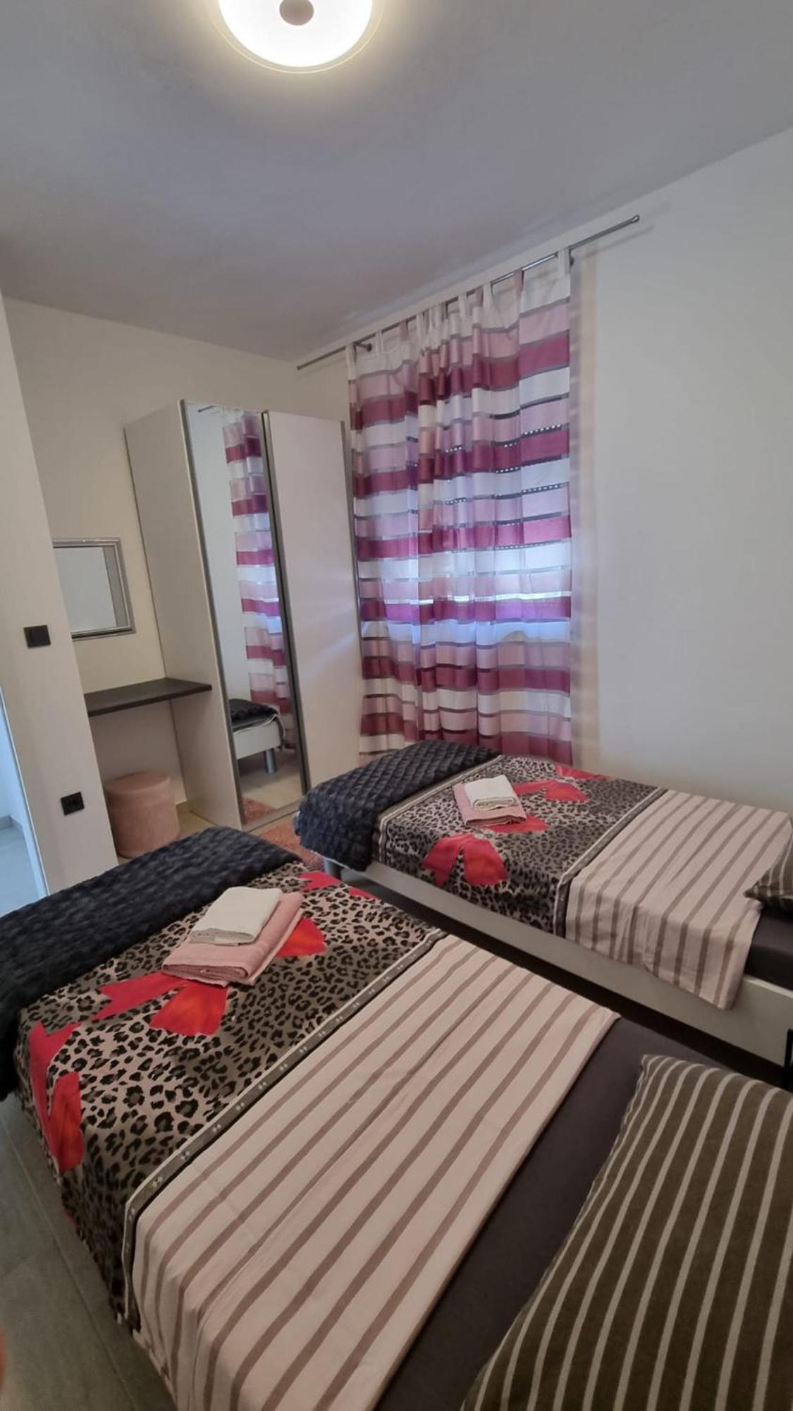 Gabi Apartament *