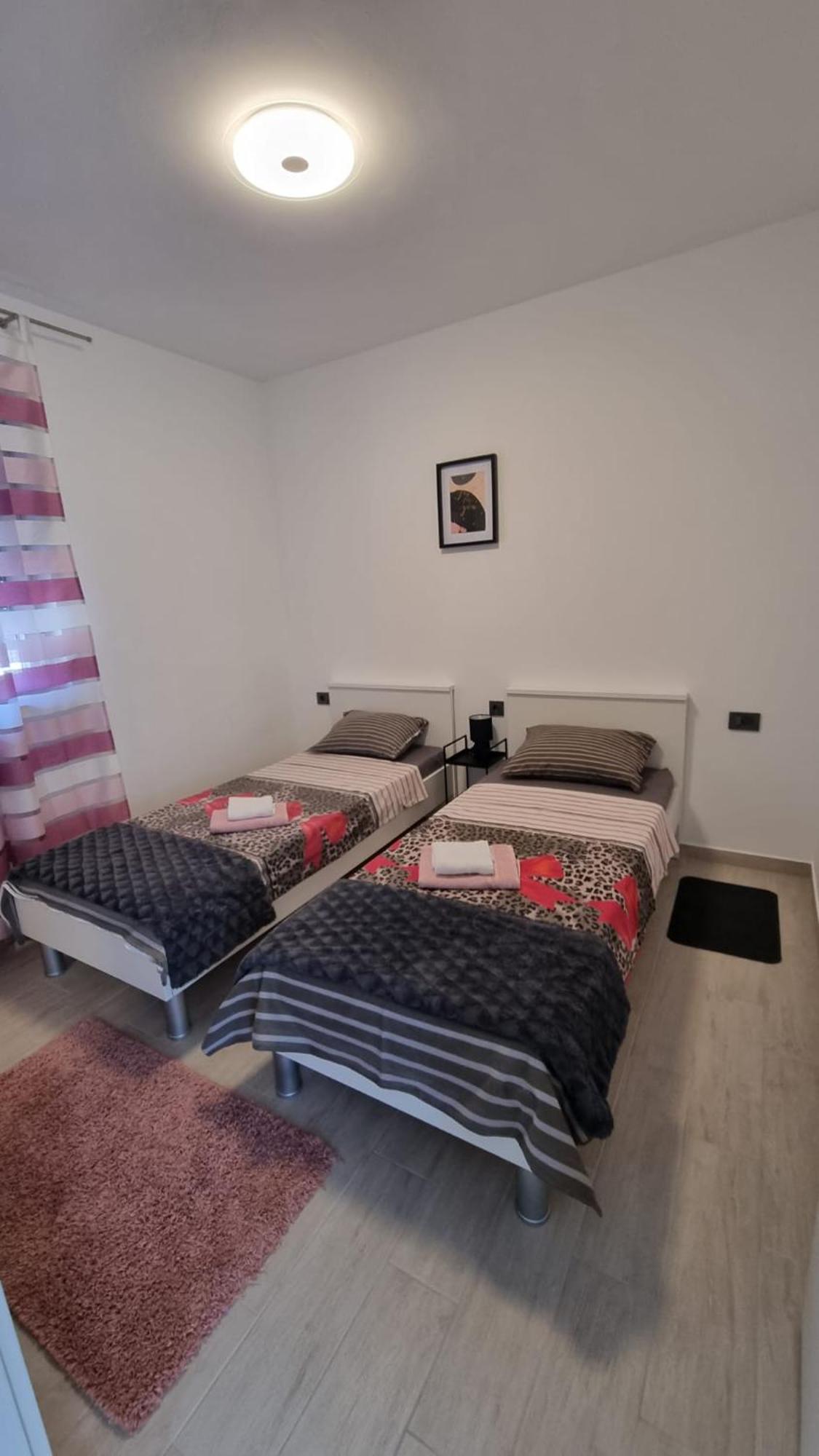 Gabi Apartamento Grebaštica